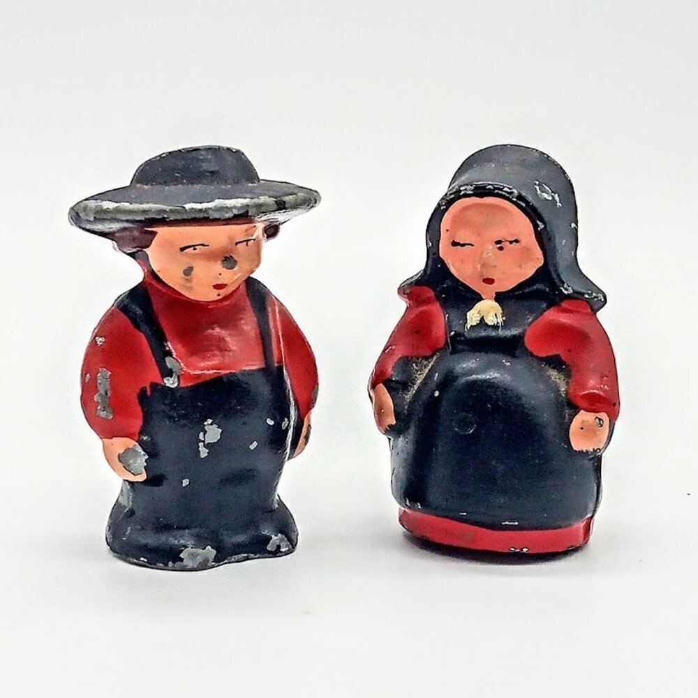 Vintage Amish Couple Cast Iron Salt & Pepper Shakers